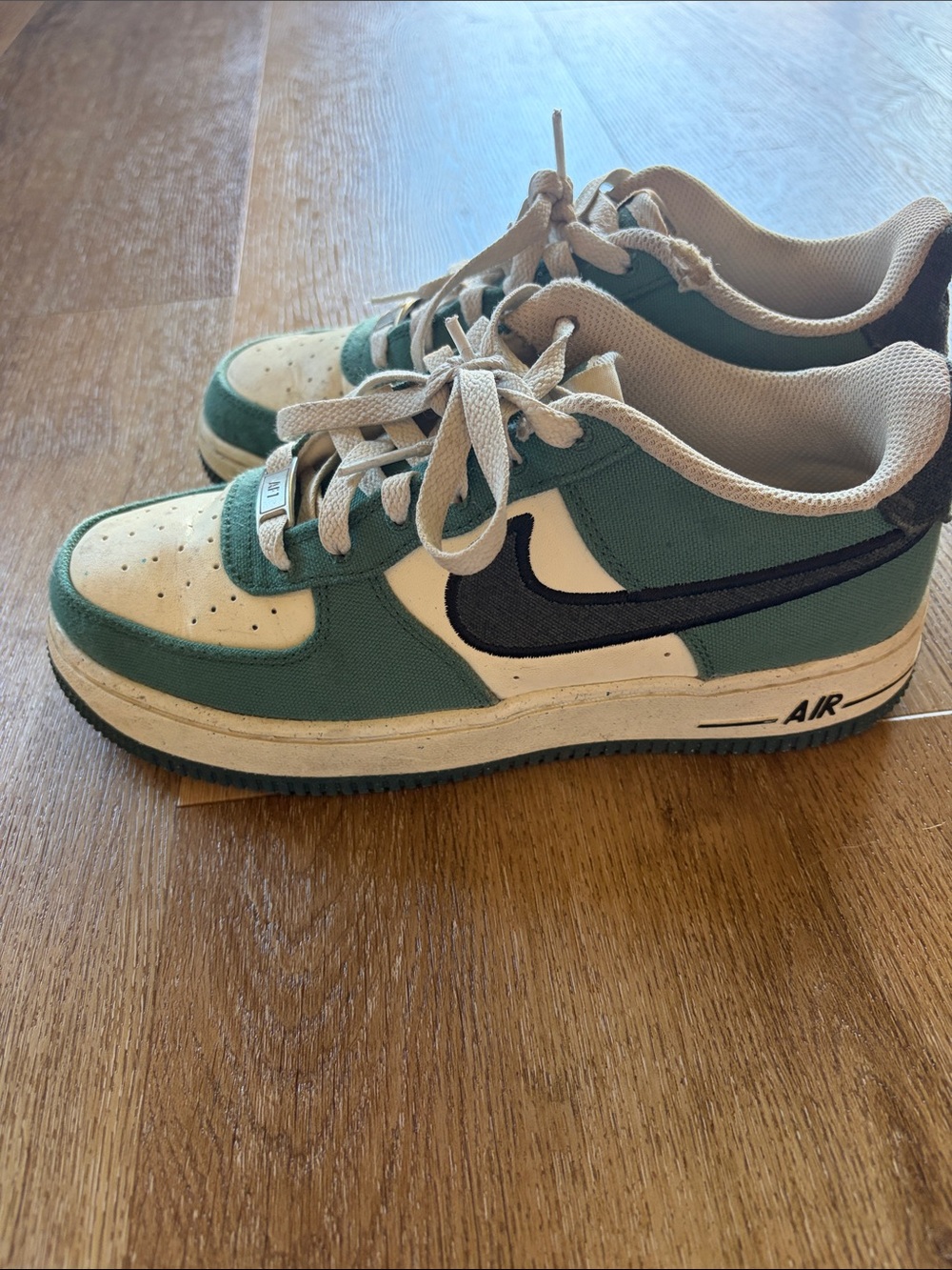 Nike Air Force 1 LV8 Notebook Doodle - Vintage Green